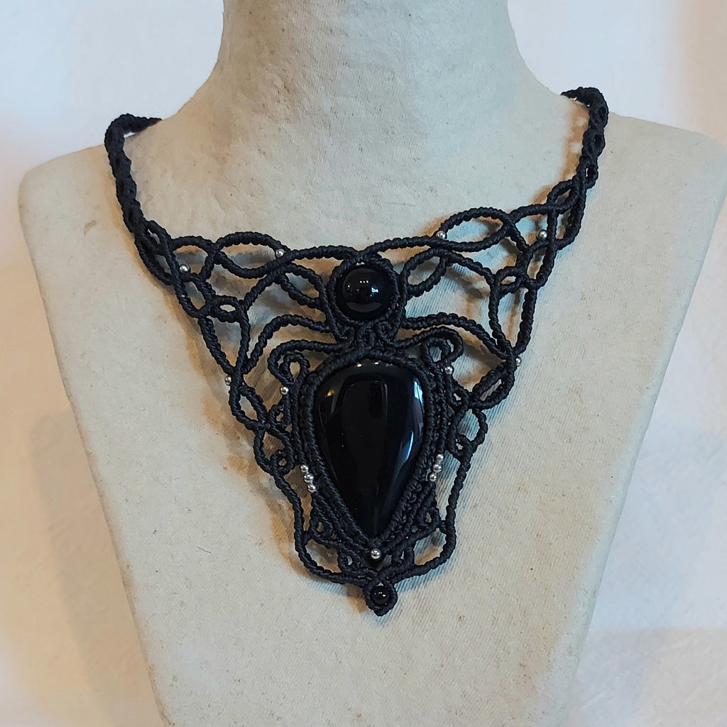 Gargantilla Dalia negra con Ónix