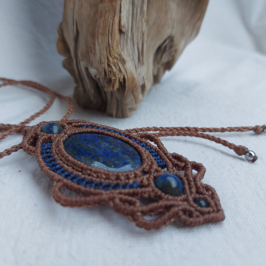 Colgante Khepri con Lapislazuli