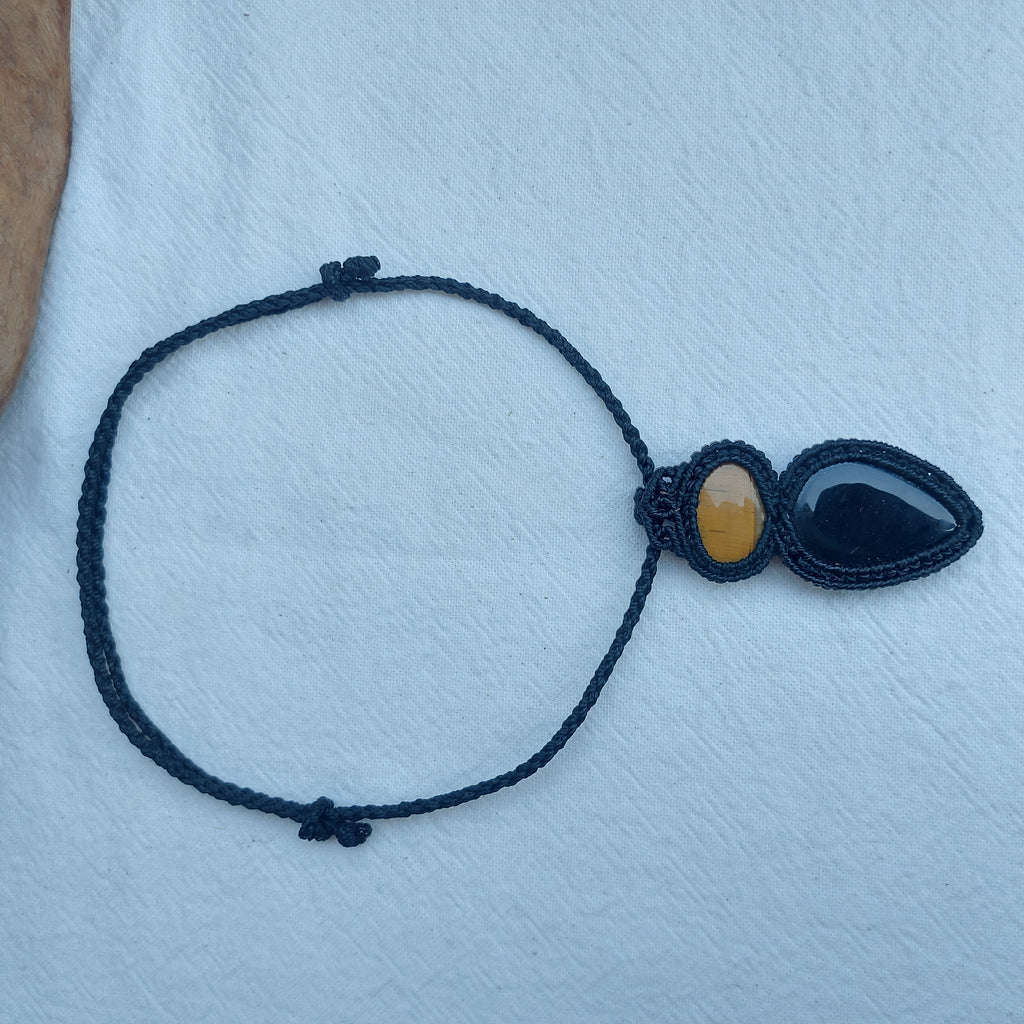 Colgante Macrame Con Ónix y Ojo De Tigre