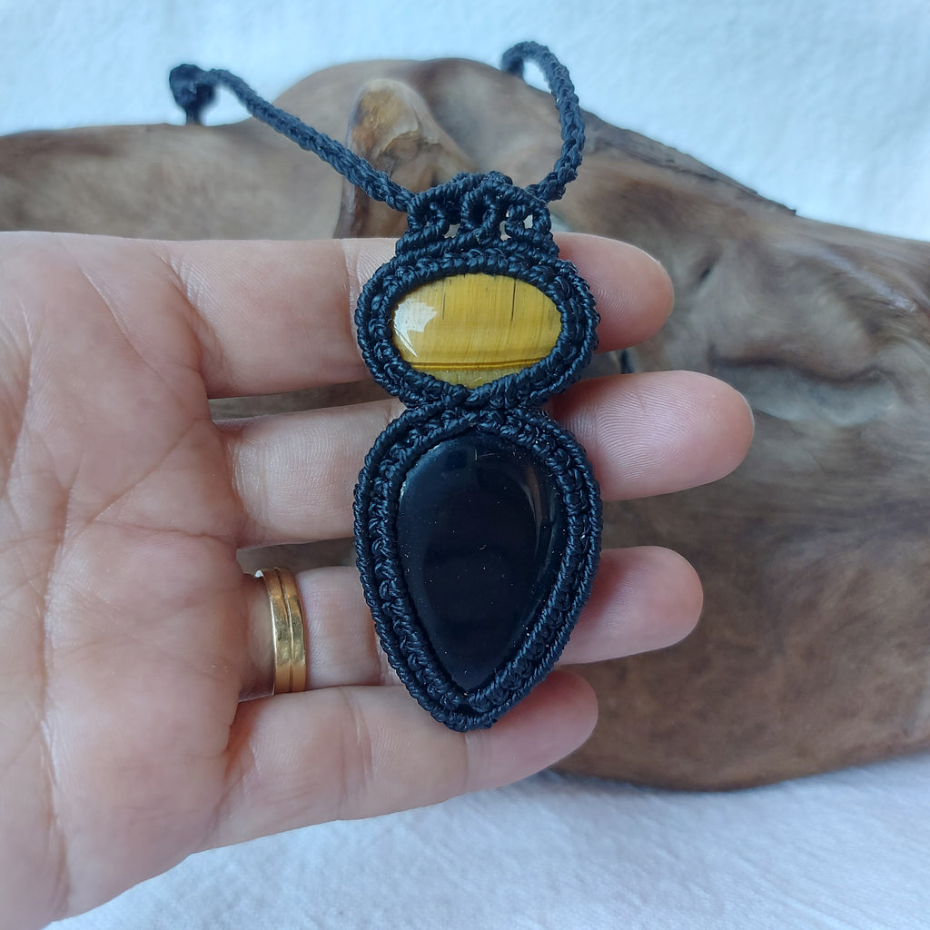 Colgante Macrame Con Ónix y Ojo De Tigre
