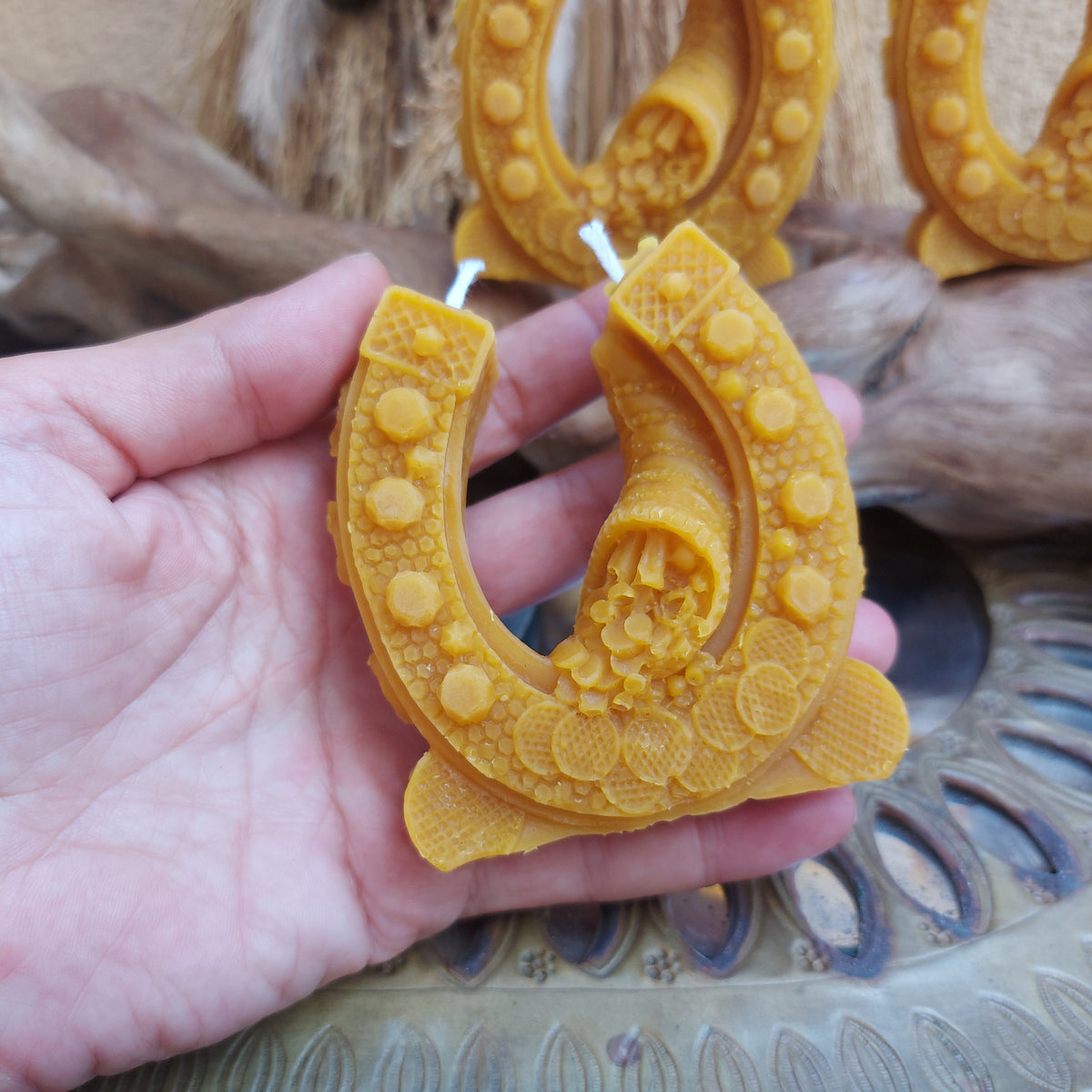 🧲 Herradura en Cera de Abeja